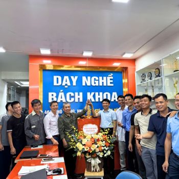 Buổi Giao Lưu Ý Nghĩa 24/8: Thầy Xuân Vĩnh & Học Viên Online Ba Miền