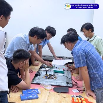 Những ai phù hợp học nghề sửa chữa tivi?