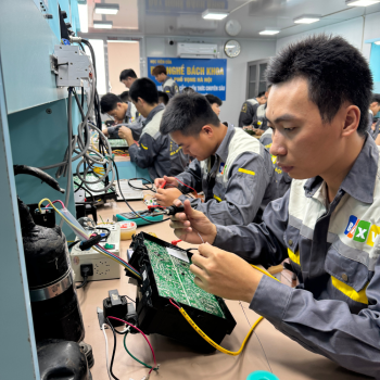 Anh Phan Vang, học viên đến từ Bà Rịa Vũng Tàu quyết tâm ra Hà Nội để học sửa chữa board mạch của thầy Xuân Vĩnh