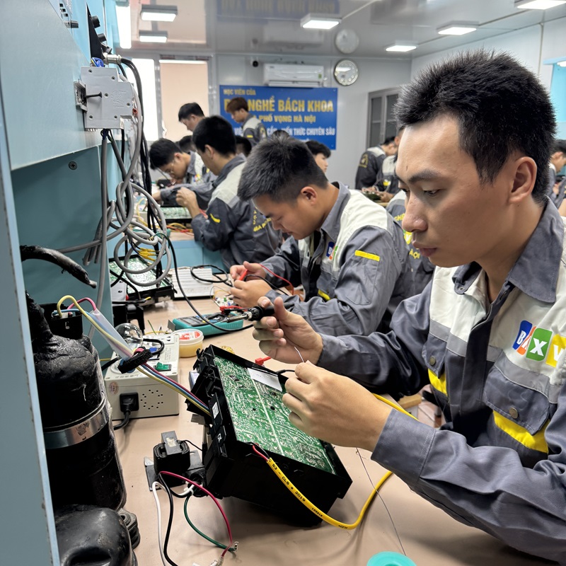 nut-nguon-laptop-bi-liet (5)